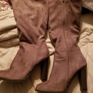 knee high boots - heels